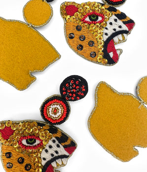 Beaded Growling Leopard Earrings