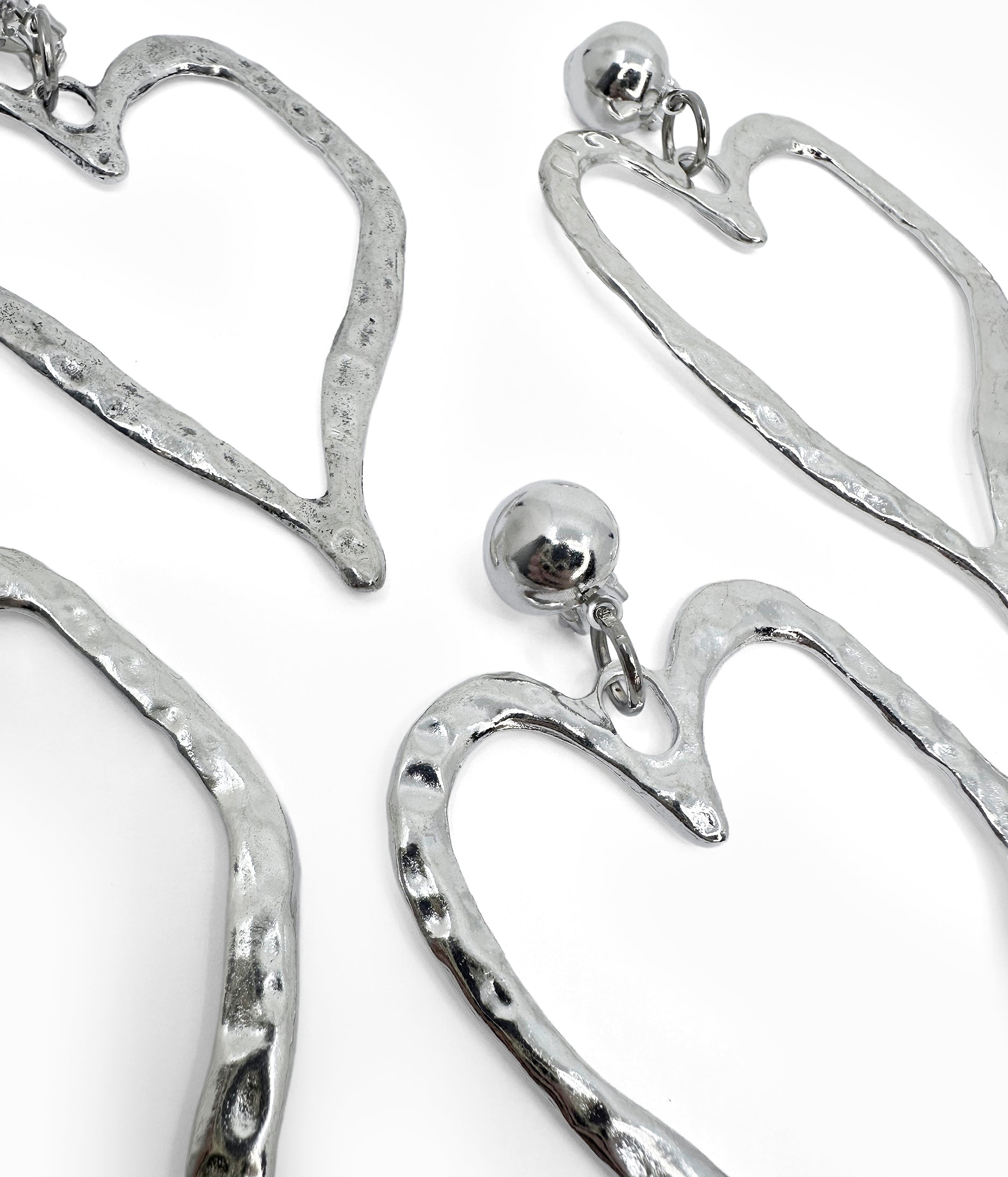 Vintage 80s Brutalist Silver Heart Earrings
