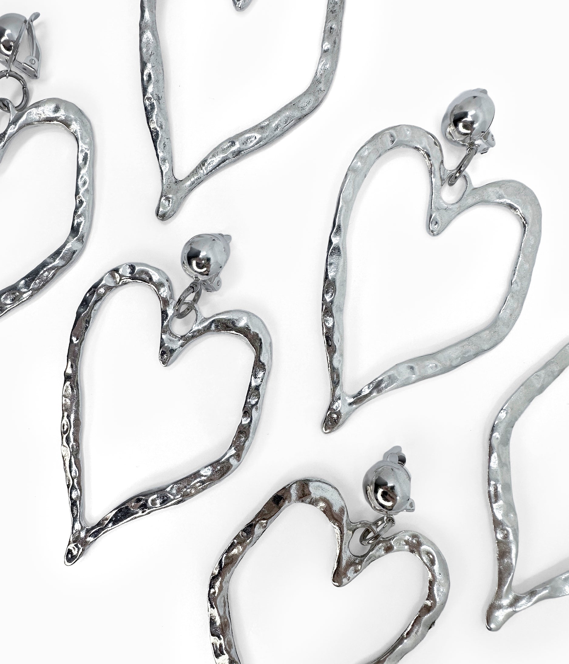Vintage 80s Brutalist Silver Heart Earrings