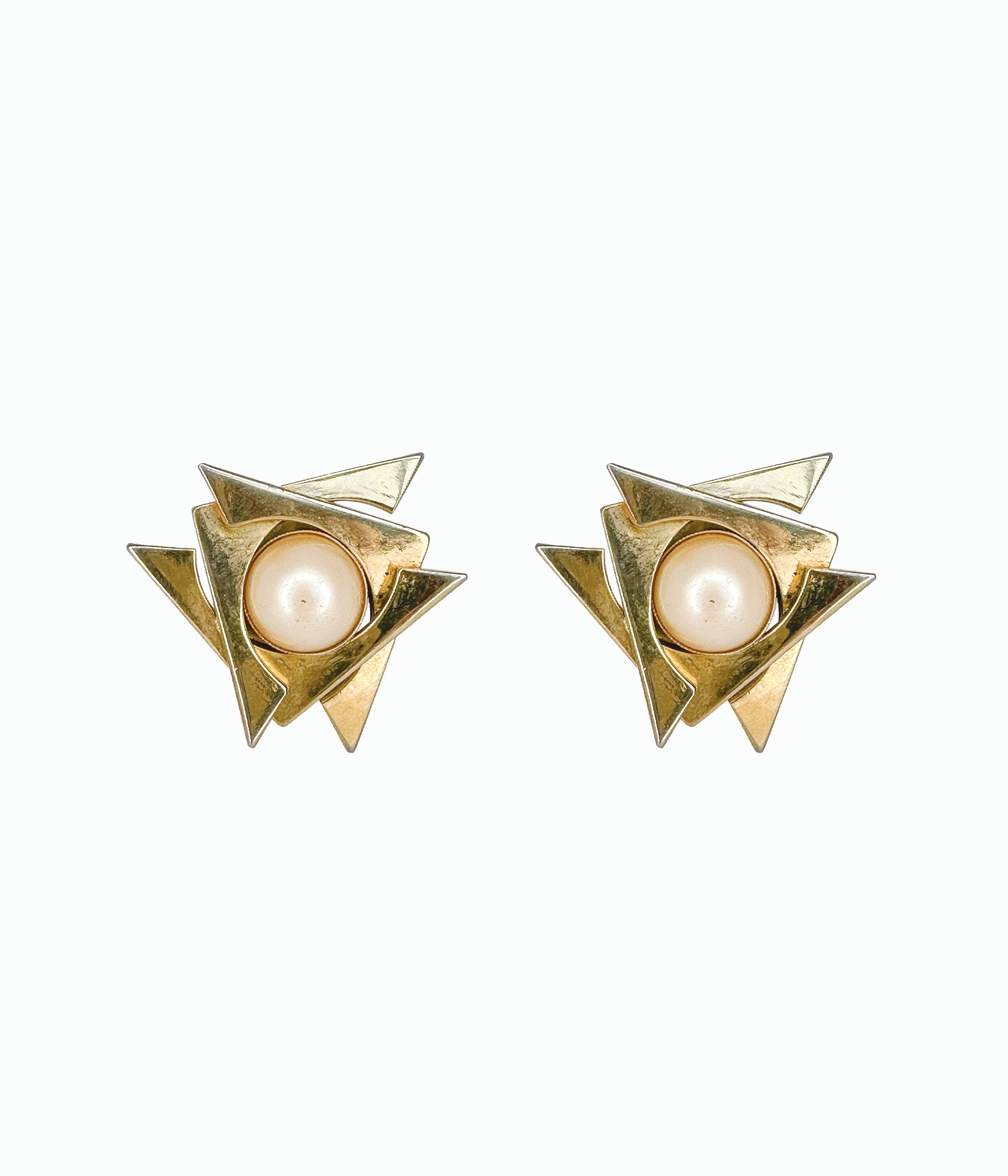 Vintage 1980's Gold Tone Ninja Star with Faux Pearl Button Earrings
