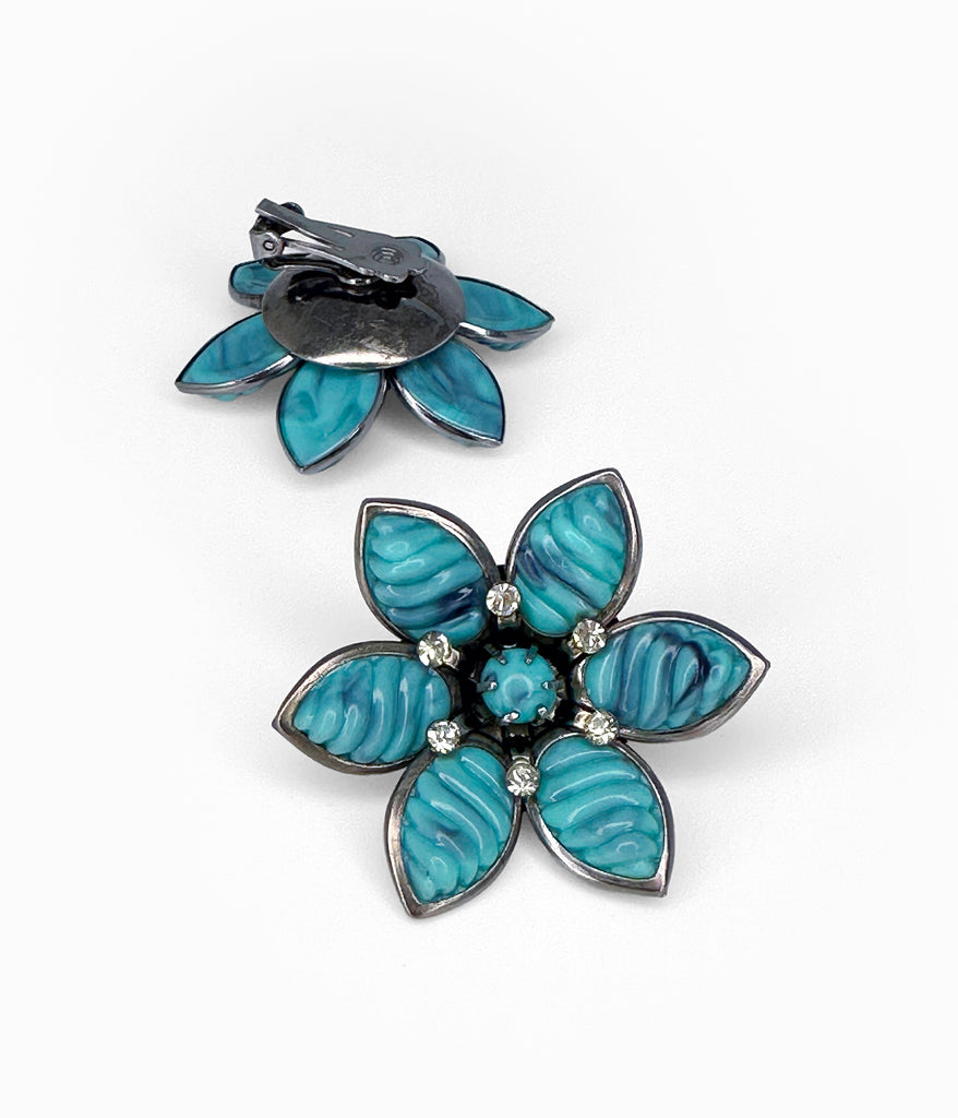 Vintage 60's Thermoset Plastic & Rhinestone Flower Earrings