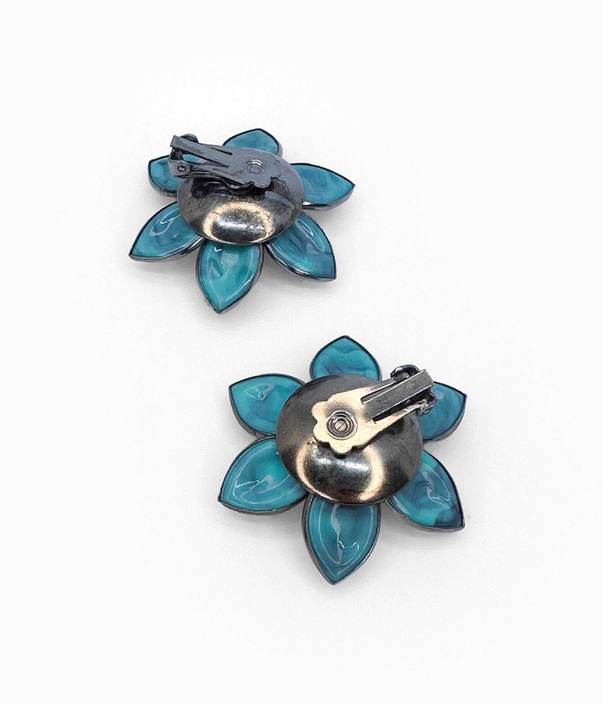 Vintage 60's Thermoset Plastic & Rhinestone Flower Earrings