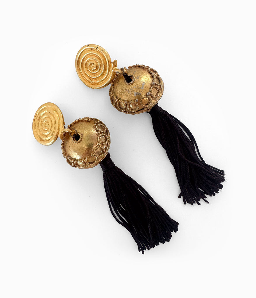 Vintage Oversized Gold Tone Black Silk Tassel Clip Earrings (Copy)